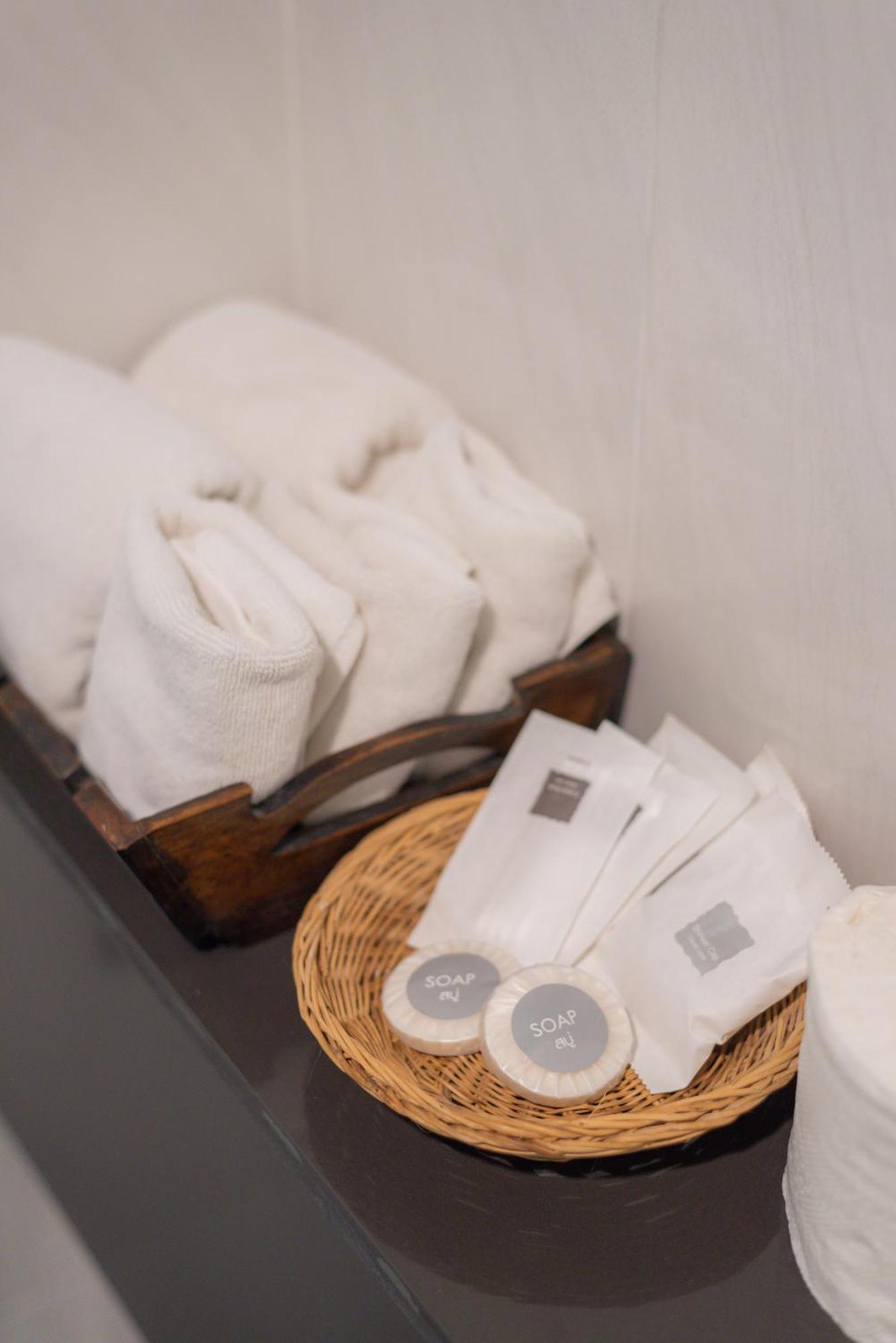 Manee Cool Mueang Hotel Chiang Mai Luaran gambar