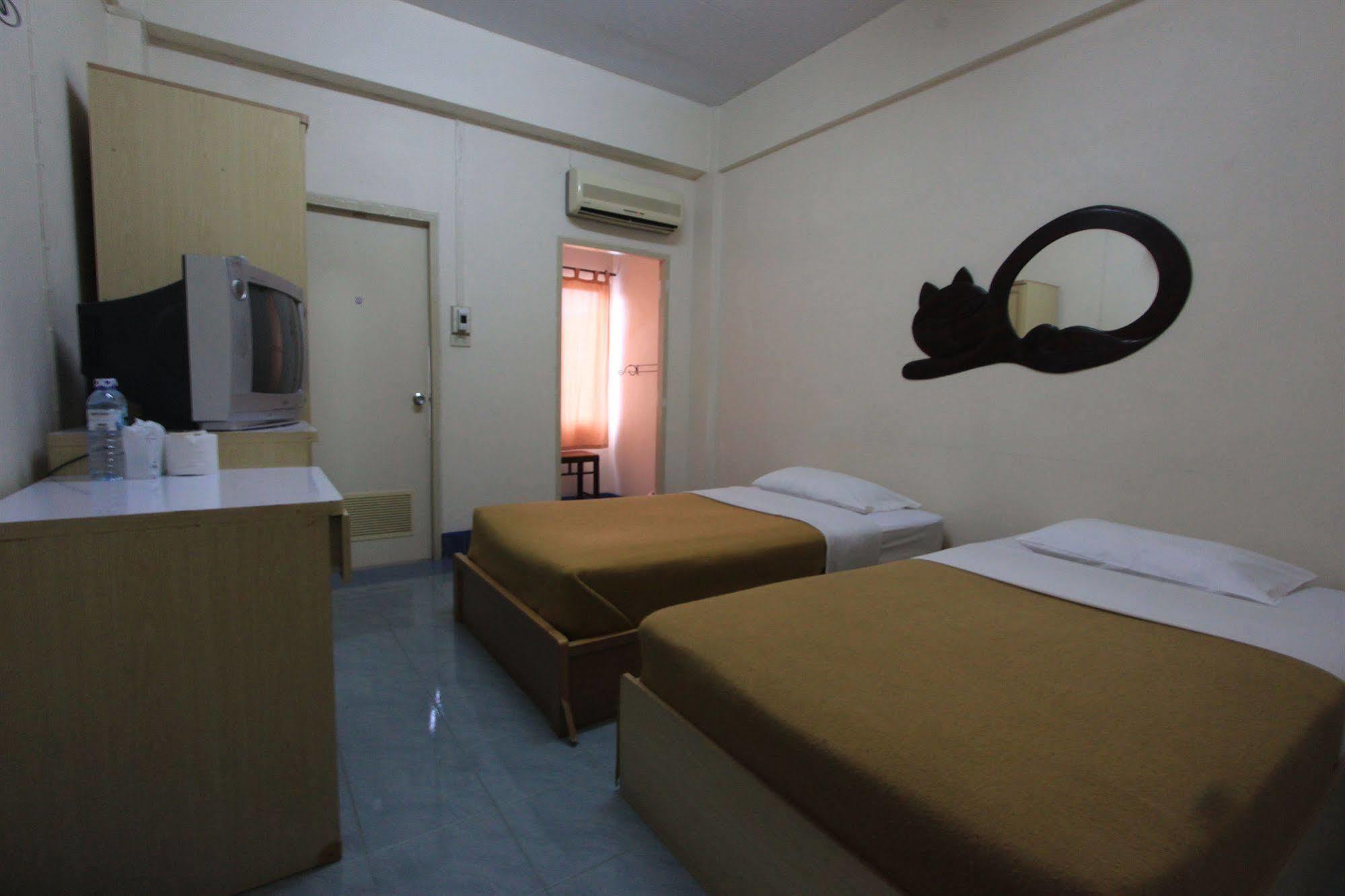 Manee Cool Mueang Hotel Chiang Mai Luaran gambar