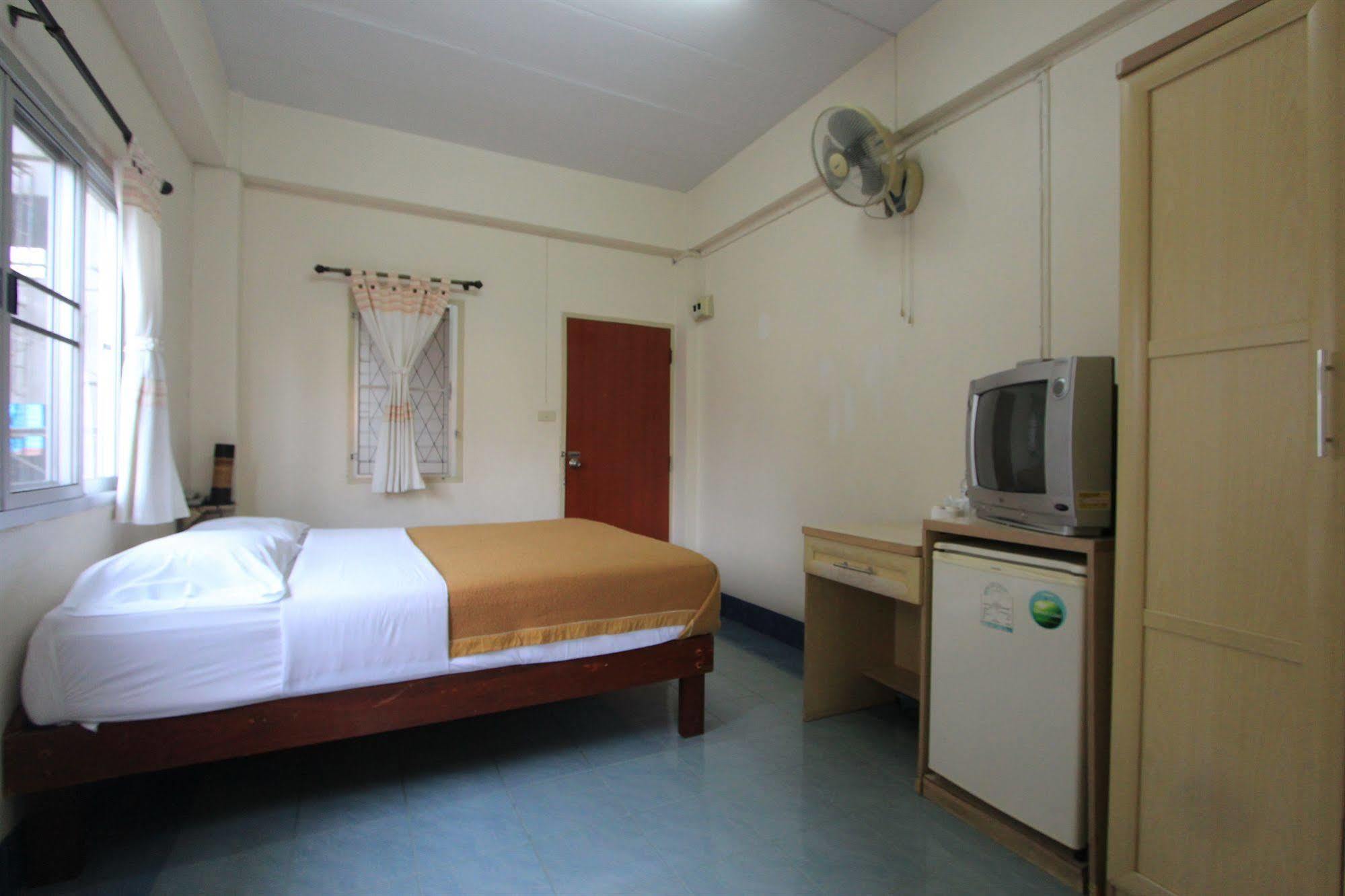 Manee Cool Mueang Hotel Chiang Mai Luaran gambar