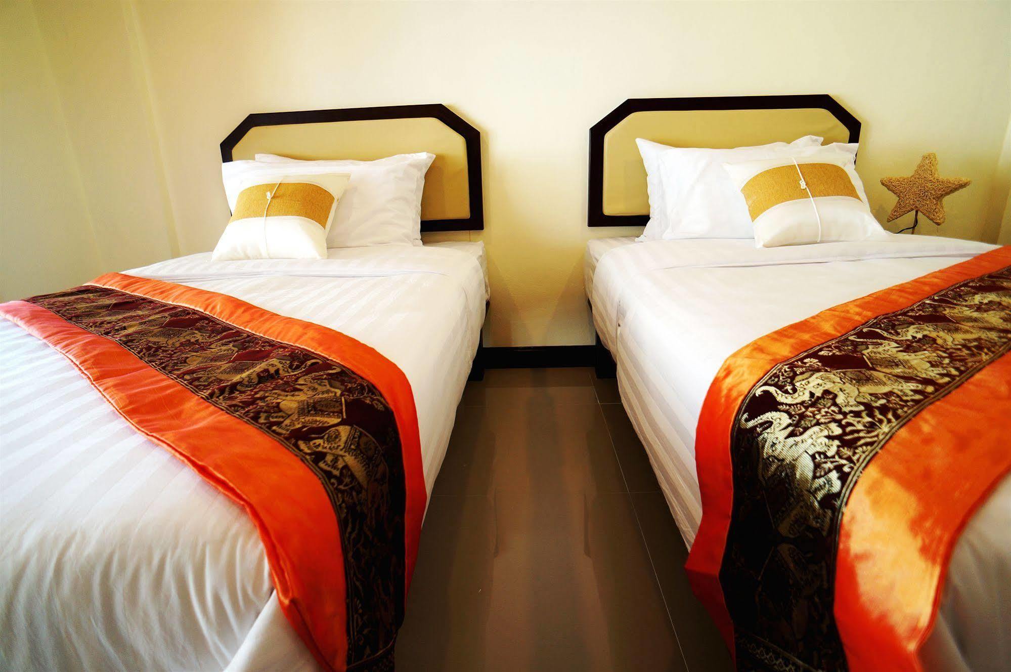 Manee Cool Mueang Hotel Chiang Mai Luaran gambar