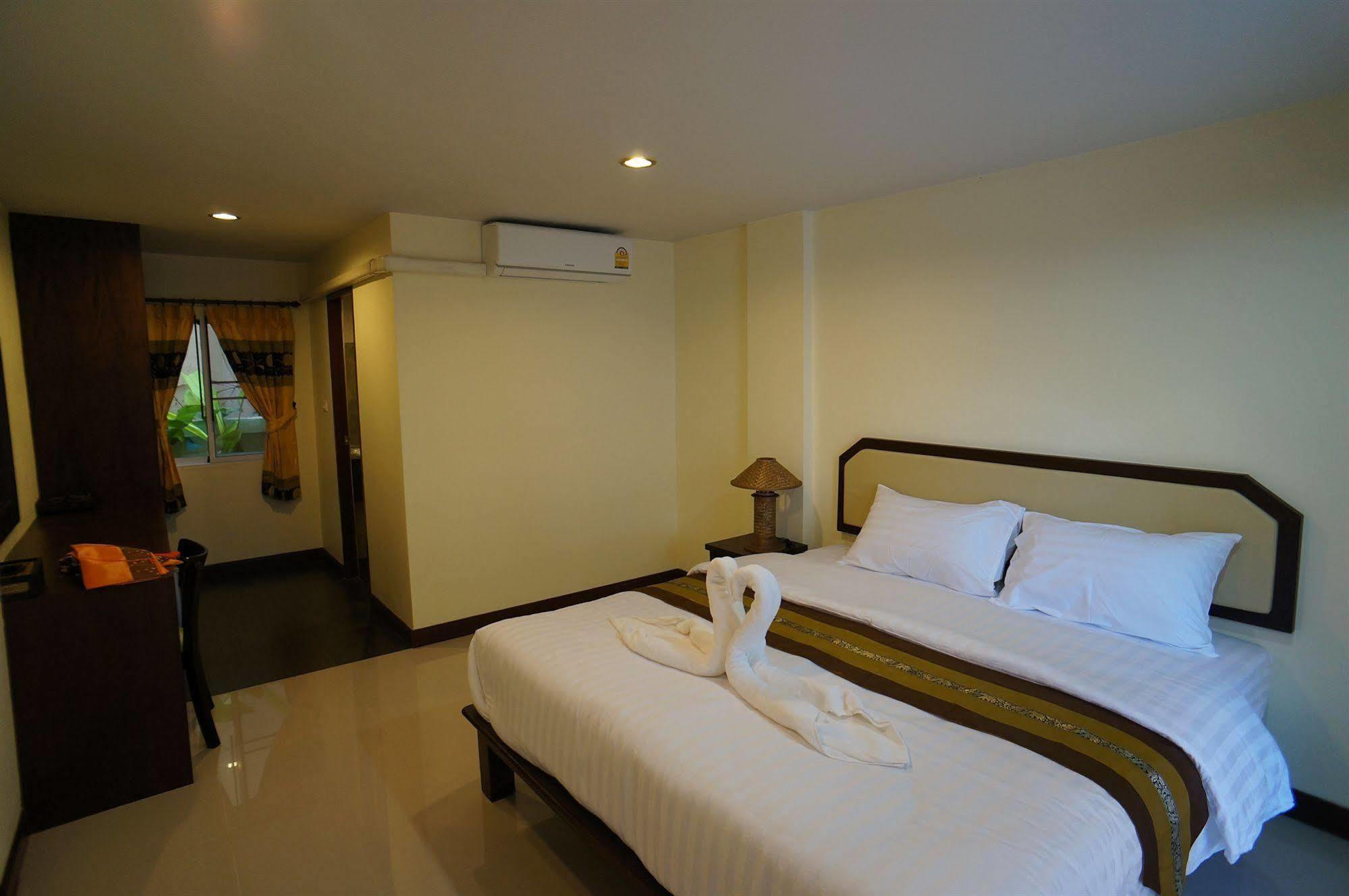 Manee Cool Mueang Hotel Chiang Mai Luaran gambar