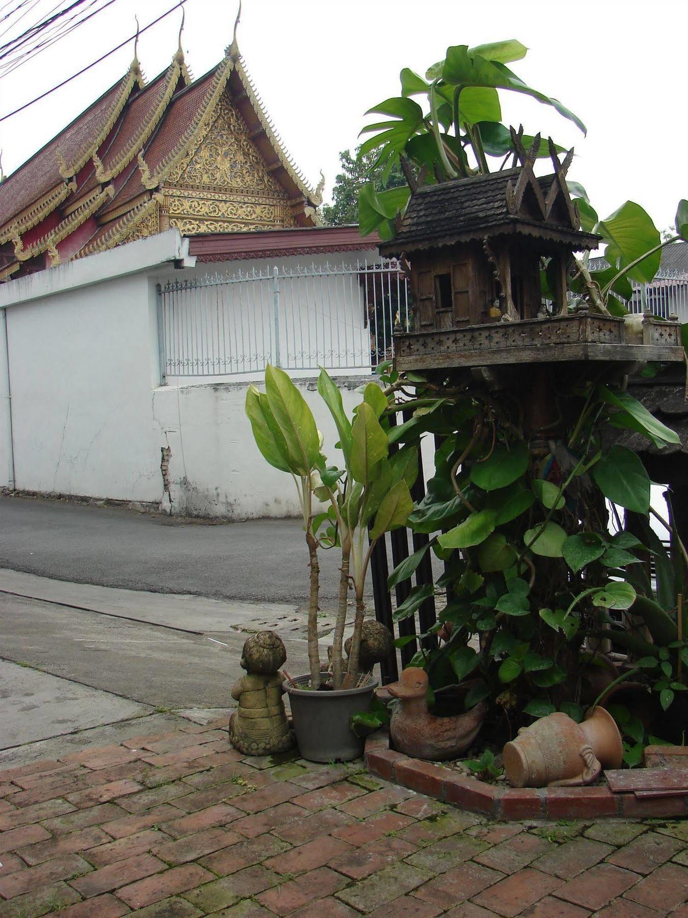 Manee Cool Mueang Hotel Chiang Mai Luaran gambar